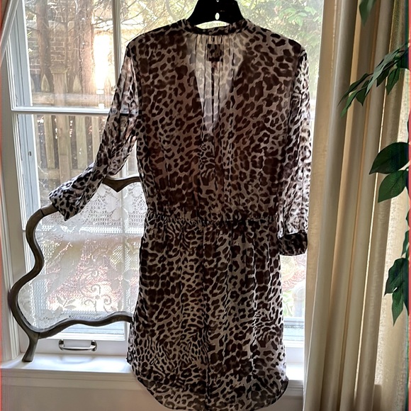 Vince Camaro Leopard Dress Sz 6 - Picture 9 of 13